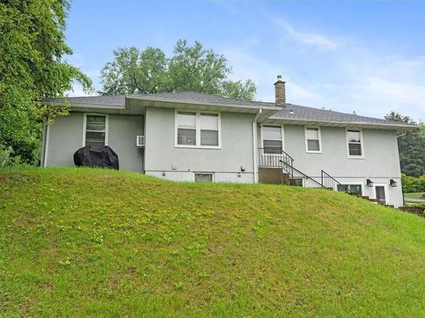 (undisclosed Address)