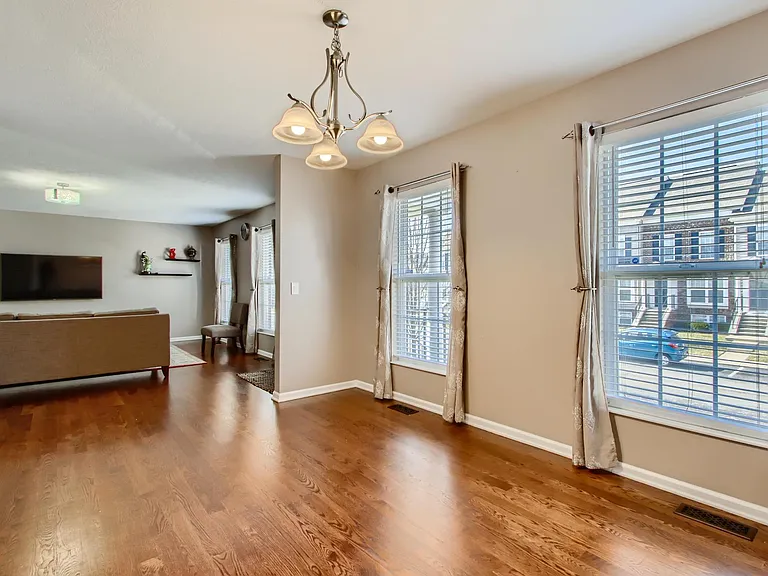 3812 Dowitcher Ln — Photo 5