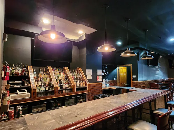 370 Communipaw Avenue image 6 of 22