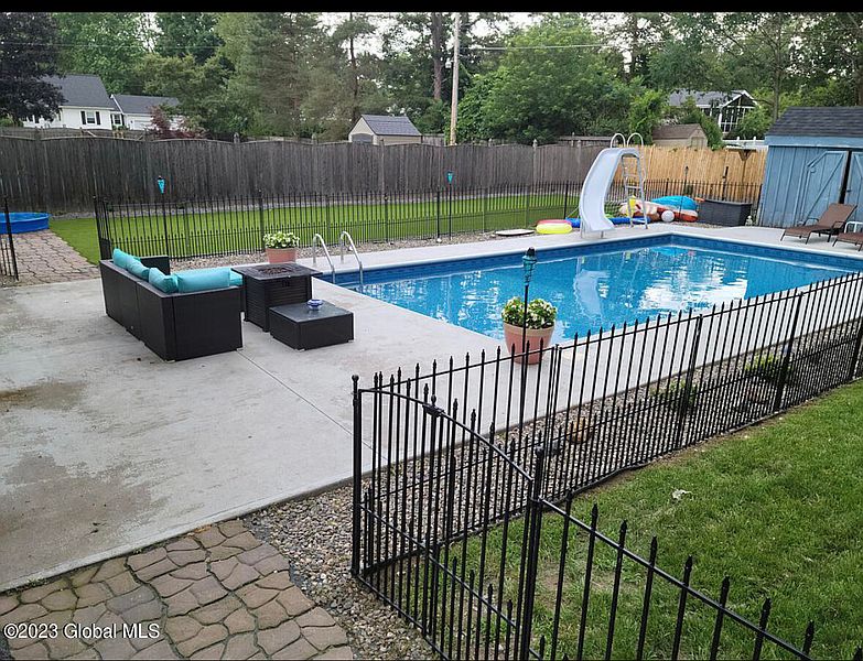5th image of 17 Jacobie Road