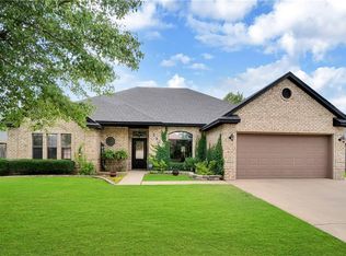 2917 Learly Ln, Altus, OK 73521