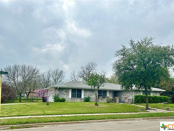 2nd image of 1701 Wilshire Dr