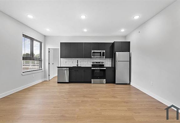 5th image of 5001 Frankford Ave #17
