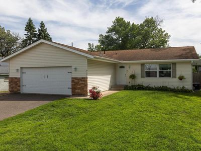 6183 Cedar St, North Branch, MN, 55056