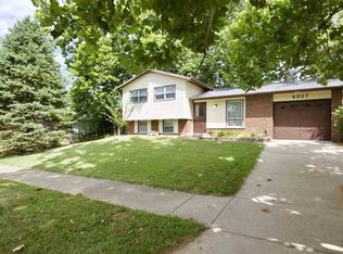 4027 W Creighton Ter, Peoria, IL 61615