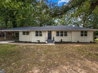 650 Bolton Rd NW, Atlanta, GA 30331