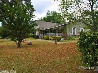 903 England St, Lonoke, AR 72086
