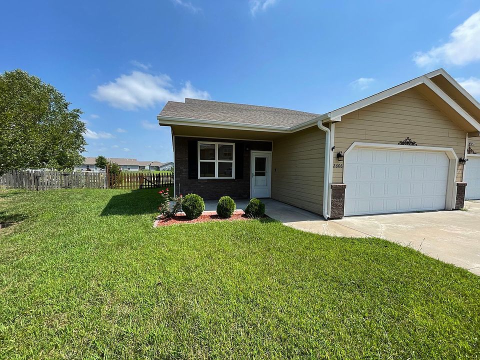 2606 Buttonwood Dr, Manhattan, KS 66502 Zillow