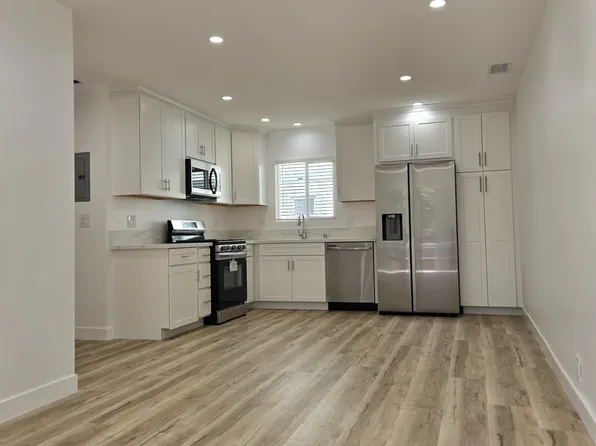 1635 W Summit St #1637, Long Beach, CA 90810