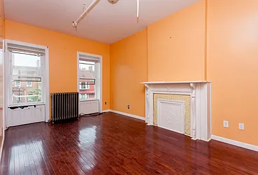 Sold by Cushman & Wakefield Realty of Manhattan LLC