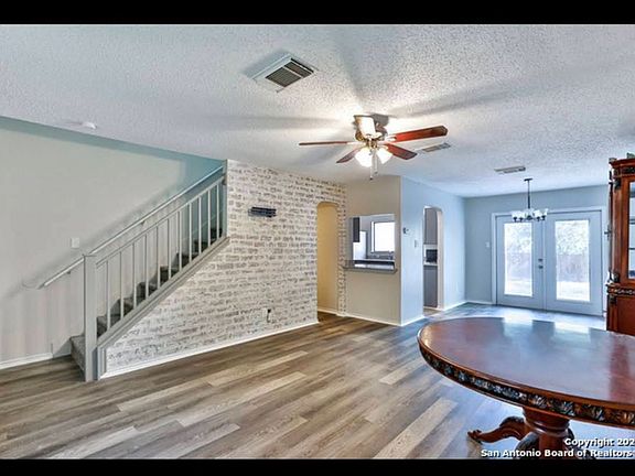 5th image of 6822 Barton Rock Ln