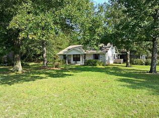 5888 Pine Hill Dr, Kountze, TX 77625
