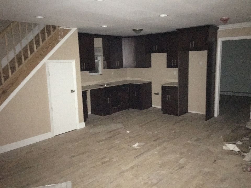 2nd image of 3999e Secor Ave