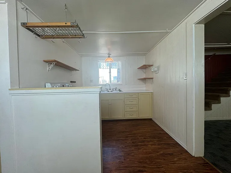 133 Stover Rd — Photo 15