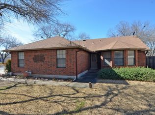 604 Hawthorne Ln, Round Rock, TX 78664