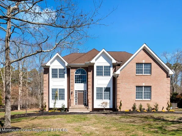 23 Popper Street, Manahawkin, NJ 08050