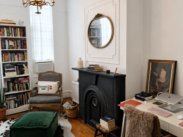 152 Eckford Street image 1 of 7