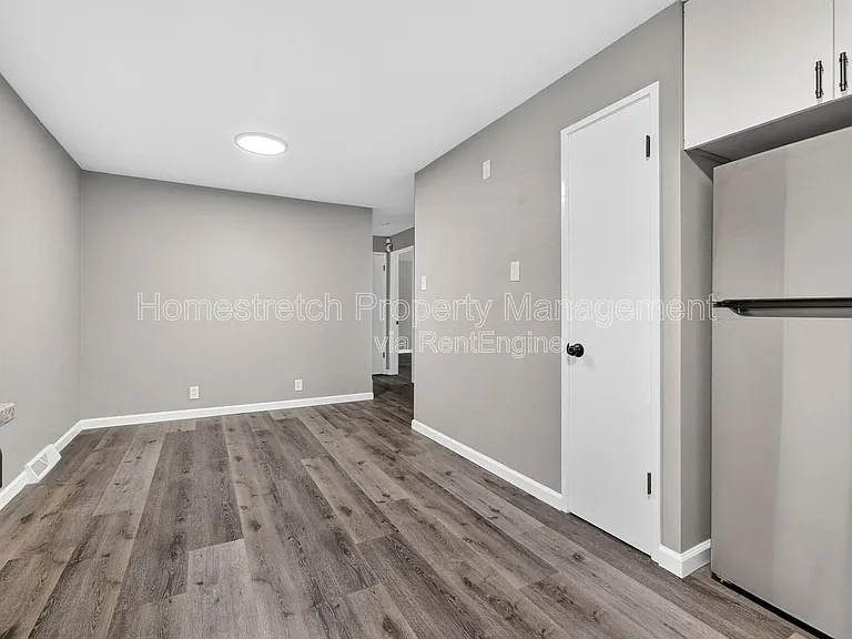 9219 Ellison Dr — Photo 13