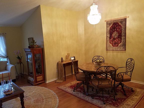 4th image of 1506 Wakefield Dr