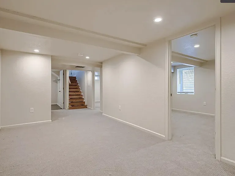 2610 W Bayaud Ave — Photo 7