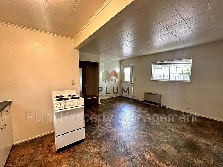 205.5 Anaconda St #2 — Photo 6