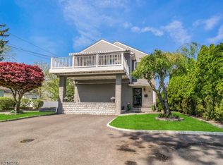 20 Madison St, Little Falls, NJ 07424
