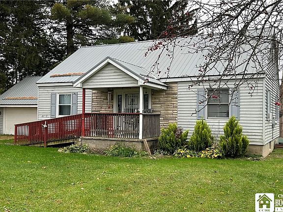2nd image of 2183 Main St