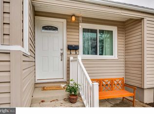 411 Winthrop Ave, Mount Ephraim, NJ 08059