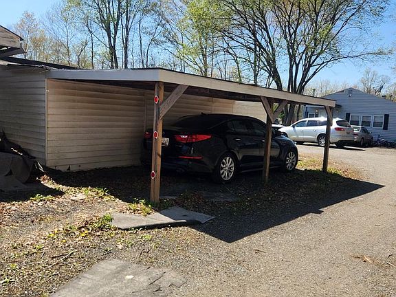 5th image of 13621 Tower Rd