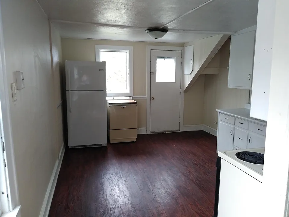 1826 Bell Ave #1826A