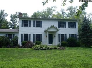 10895 Scranton Woods Trl, Newbury, OH 44065