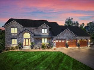 2182 Bradbury Ln, North Huntingdon, PA