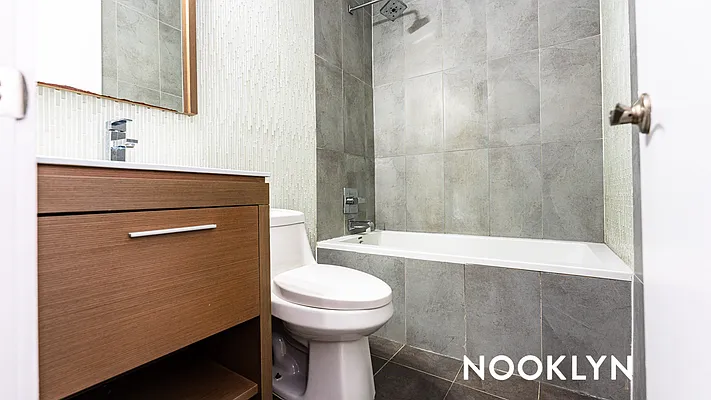 Rented by Nooklyn NYC LLC | media 13