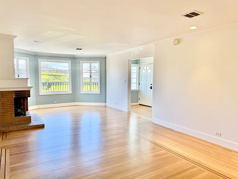 1231 Rhode Island St — Photo 9