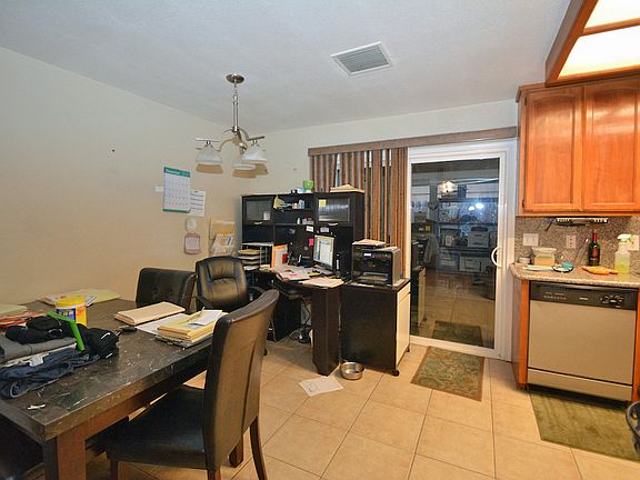 3rd image of 5901 Meghan Way