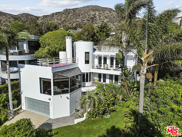 31833 Sea Level Dr — Photo 30