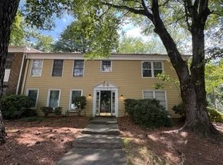 2811 Tully Sq APT L, Winston Salem, NC 27106