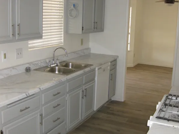 2440 Moiola Ave, El Centro, CA 92243