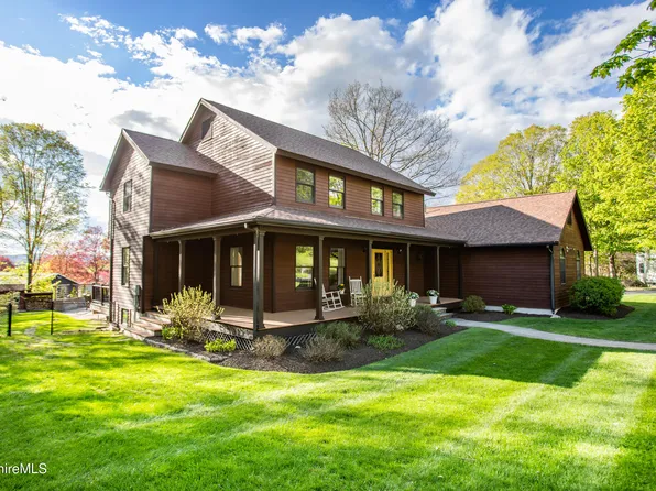 48 Lindsay Dr, Dalton, MA 01226