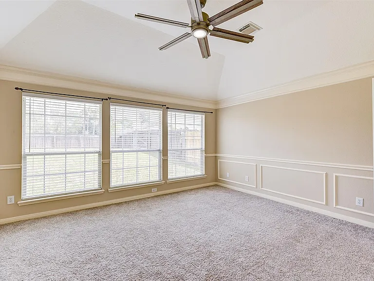 25910 Oakridge Forest Ln — Photo 18