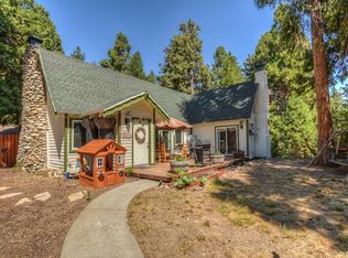 31729 Valley View Dr, Running Springs Area, CA 92382