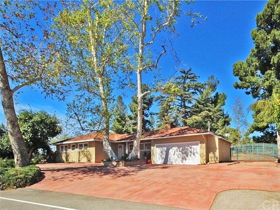 1st image of 8238 Red Hill C C Dr #C