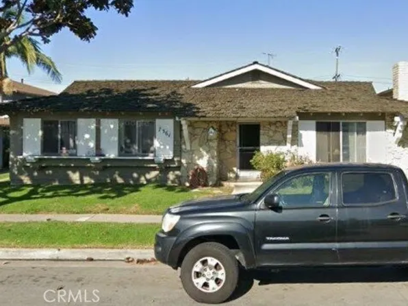 7561 Amazon Dr APT 3, Huntington Beach, CA 92647
