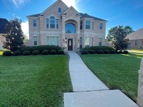 8403 Glenn Elm Dr, Spring, TX 77379