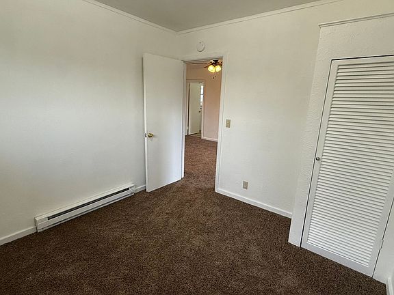 3rd image of 12105-12107 SE Market St #12107K42