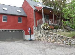 2 Bradish Farm Rd, Upton, MA 01568