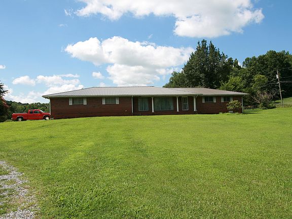 3rd image of 6728 White Oak Valley Cir