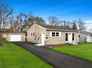 205 E Streamwood Blvd, Streamwood, IL
