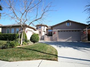 981 N Orangewood Ave, Clovis, CA 93611