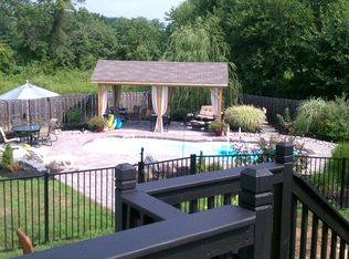 238 Smallwood Dr, Mickleton, NJ 08056